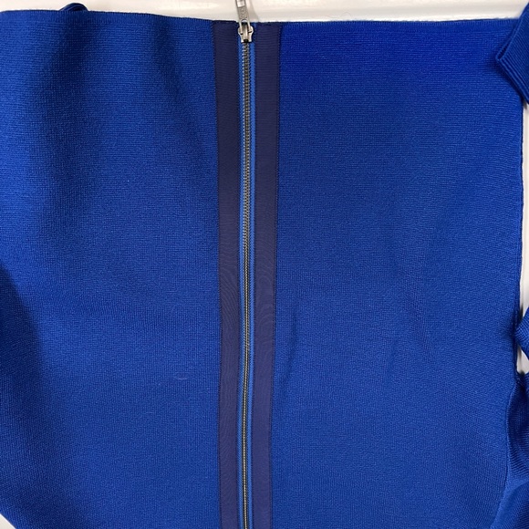 J. Crew Blue Cropped Back Zip Sweater never worn - Picture 3 of 7